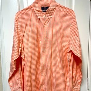 Men’s Vineyard Vine button down